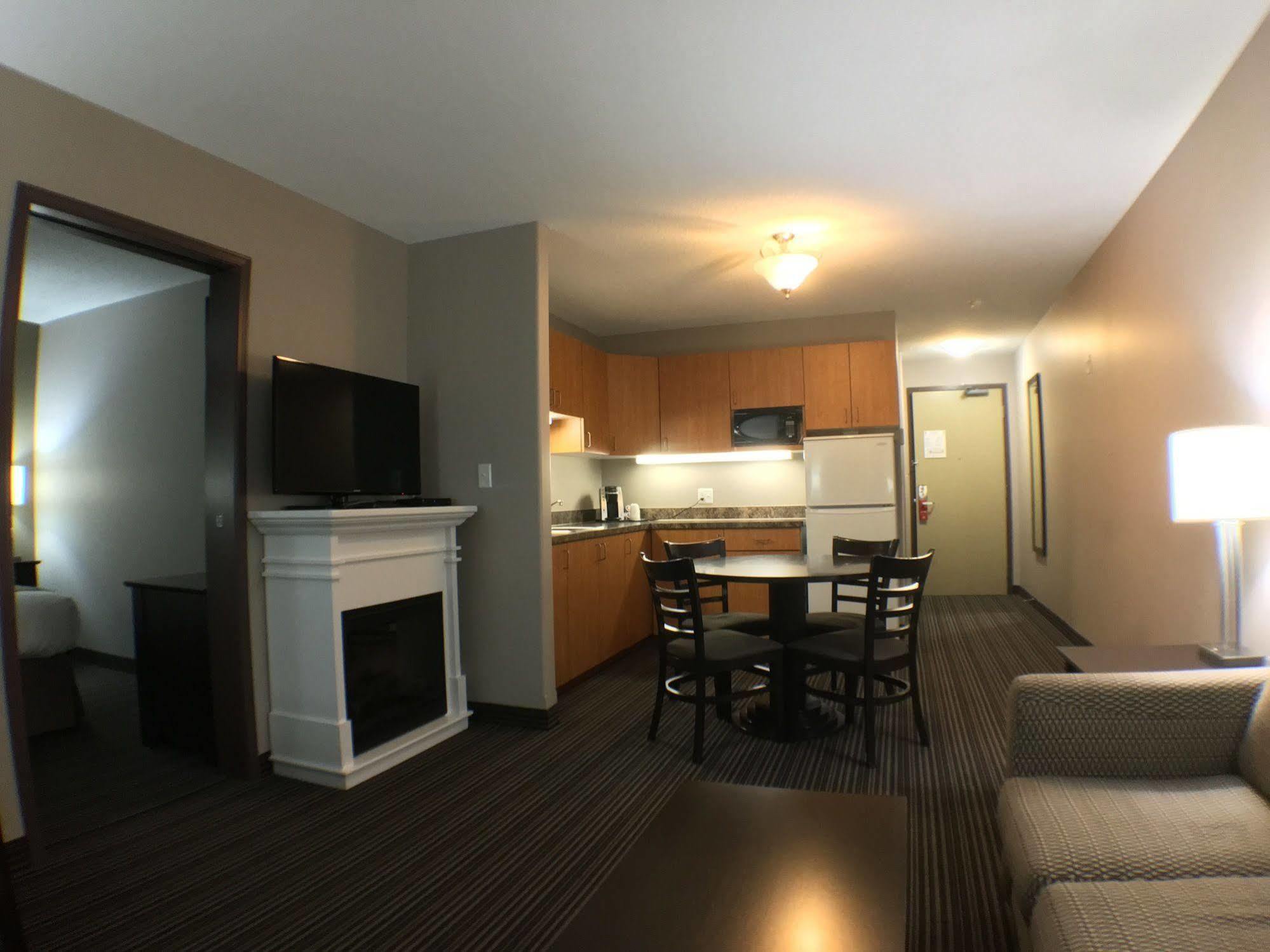 Super 8 By Wyndham Kapuskasing Exterior foto